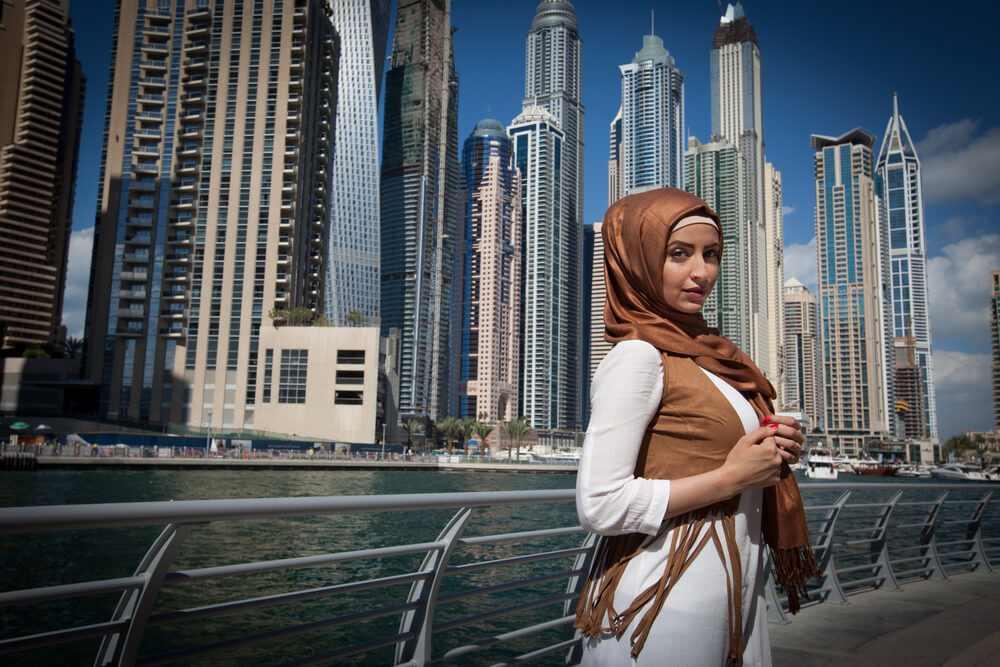 تحويلات المصريين المقيمين في الإمارات تفوق المليار دولار