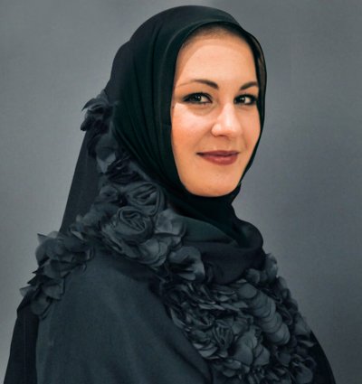 صورة نورا الشيخ