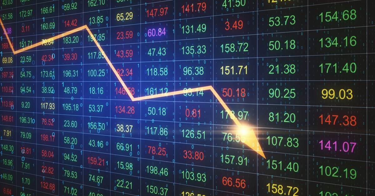 الأسواق تهتز والذهب في أعلى مستوى منذ شهرين