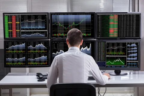 الفرق بين التداول والفوركس
